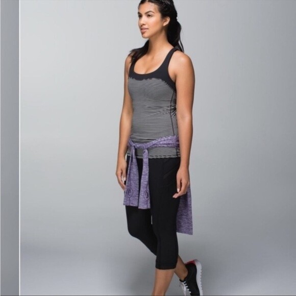 Lululemon Run: First Base Tank - Picture 3 of 6